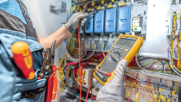 Best Local Electrician Companies  in Medford, MA