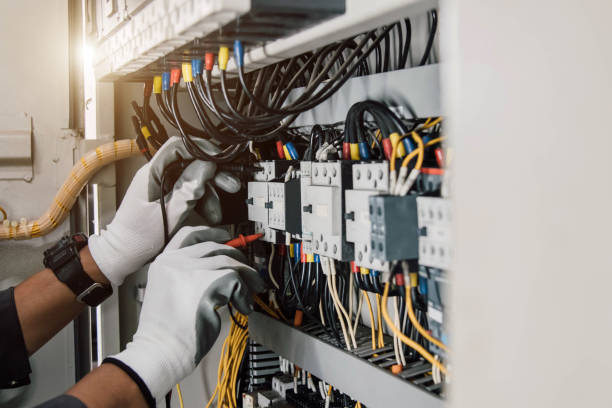 Best Licensed Electrician  in Medford, MA